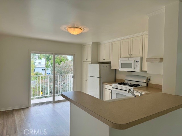 327 Calliope Street B