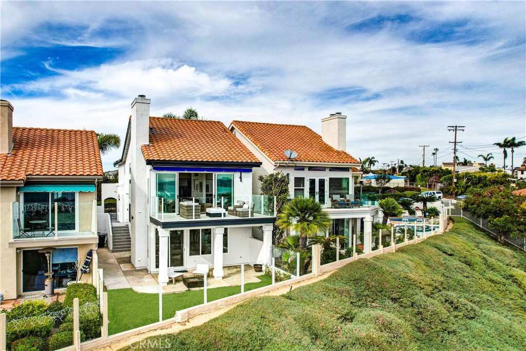 105 Palm Beach Court