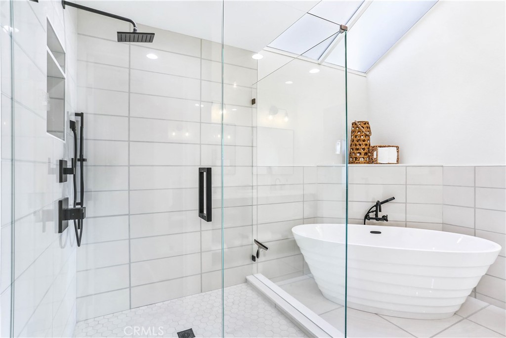 105 Palm Beach Court