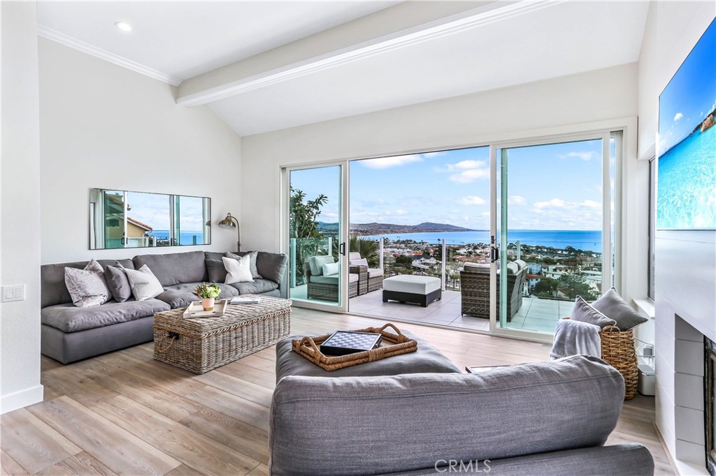 105 Palm Beach Court