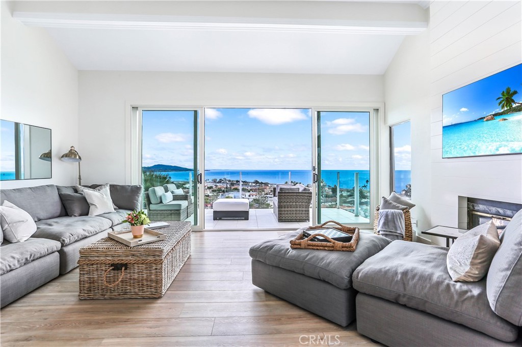 105 Palm Beach Court