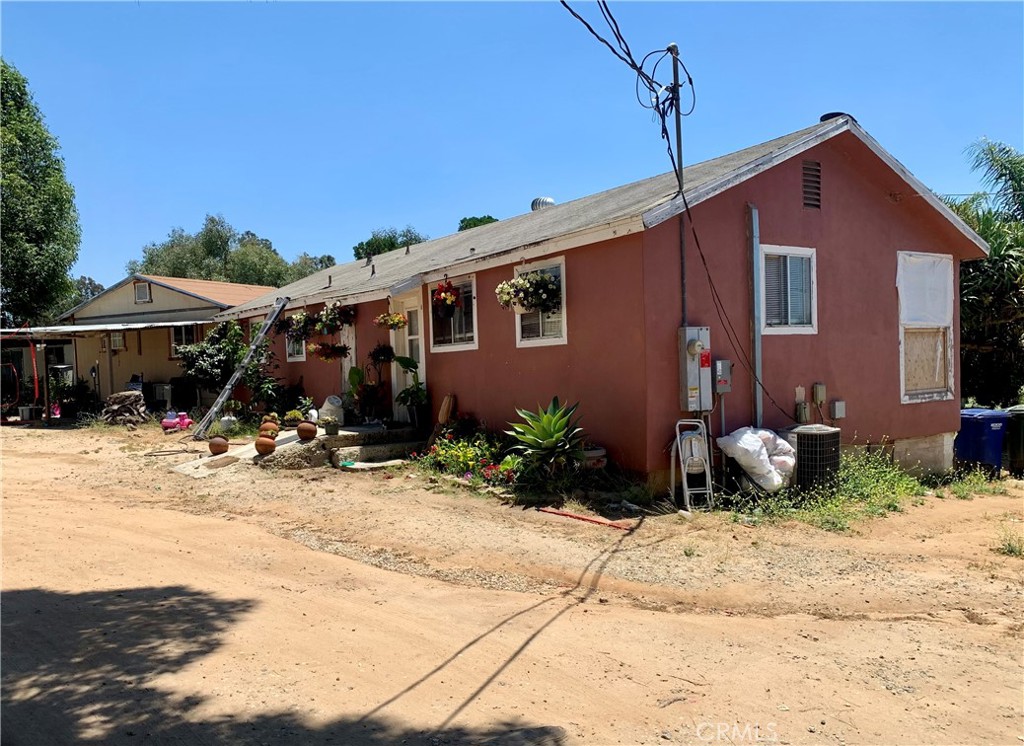 3736 Luneta Lane