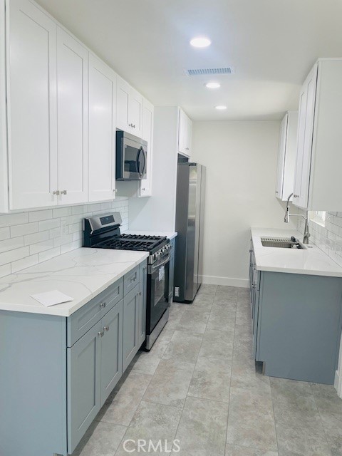 73882 Santa Rosa Way