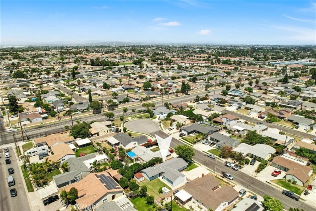 10041 Barbara Circle