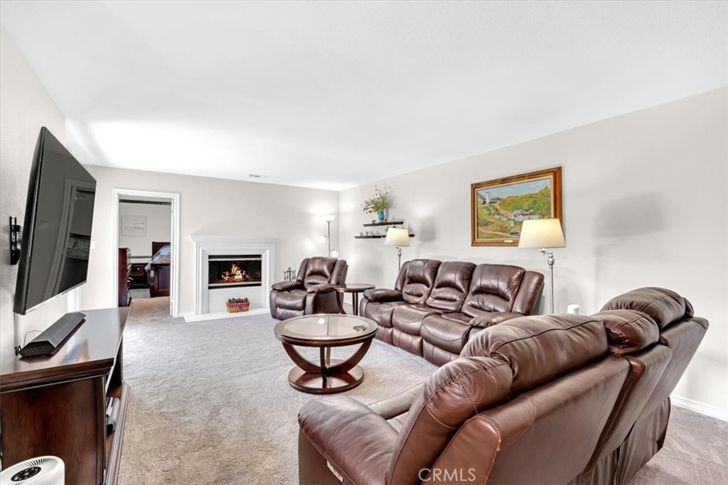 10041 Barbara Circle