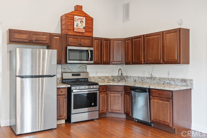 27012 Calle Del Cid ADU