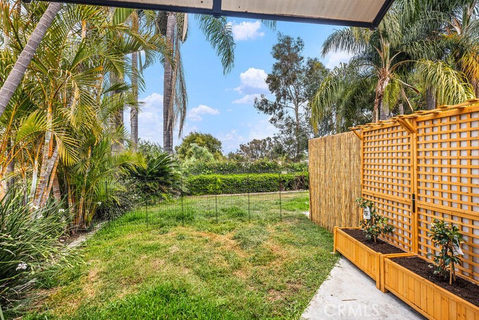 27012 Calle Del Cid ADU