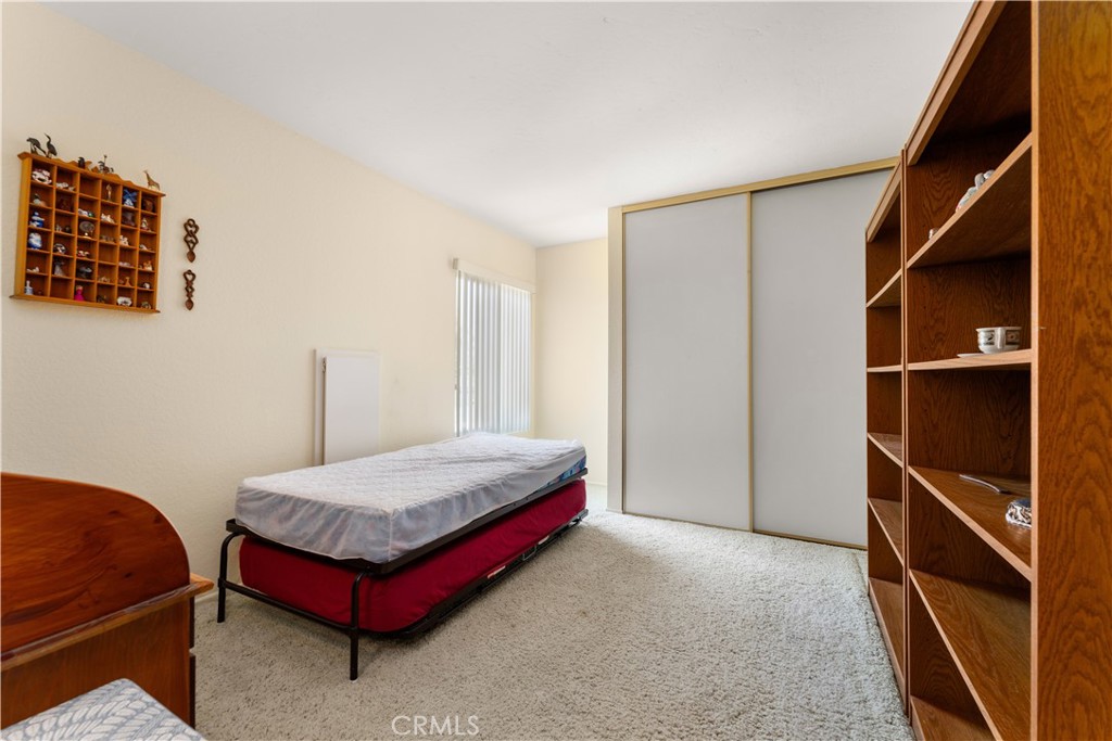 1106 Ridgecrest Circle