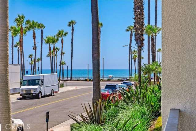200 Pacific Coast HWY Unit: 106