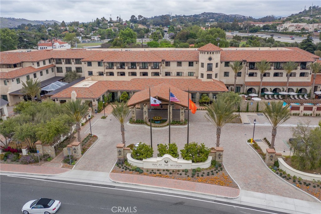 27389 Paseo Ravenna