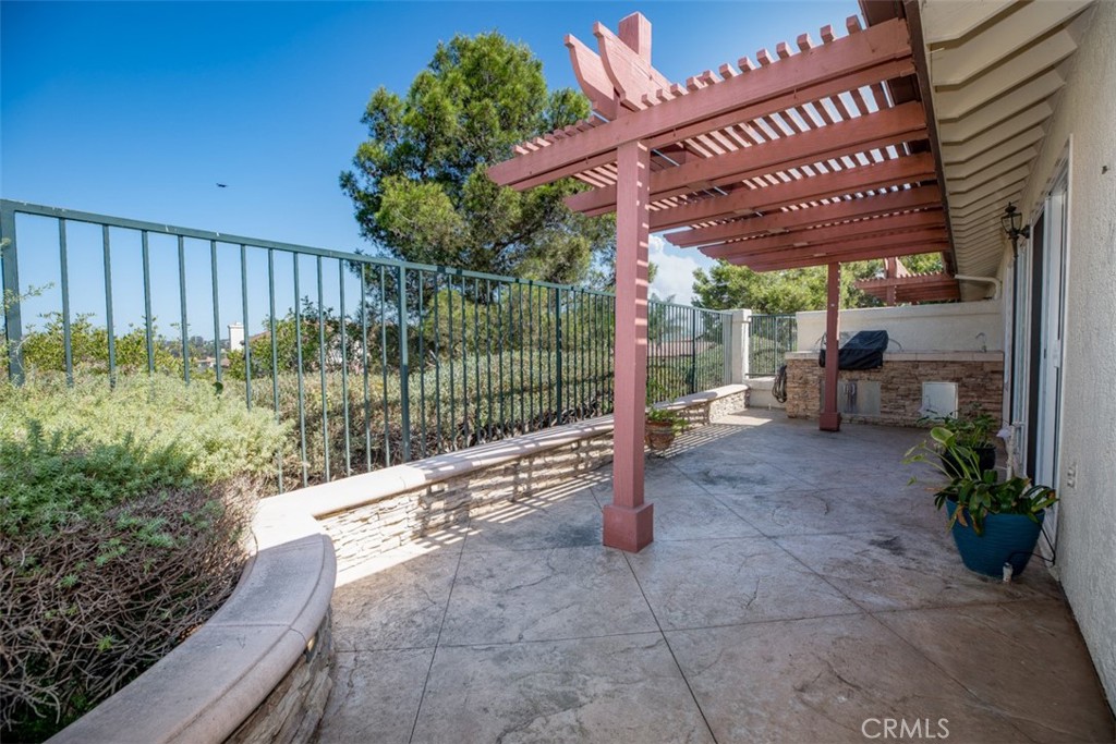 27389 Paseo Ravenna