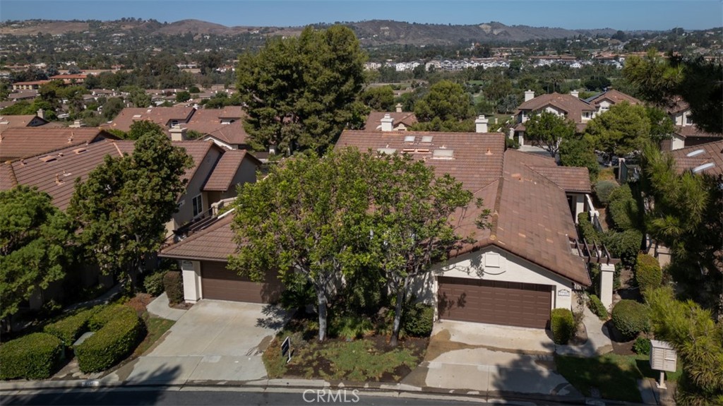 27389 Paseo Ravenna