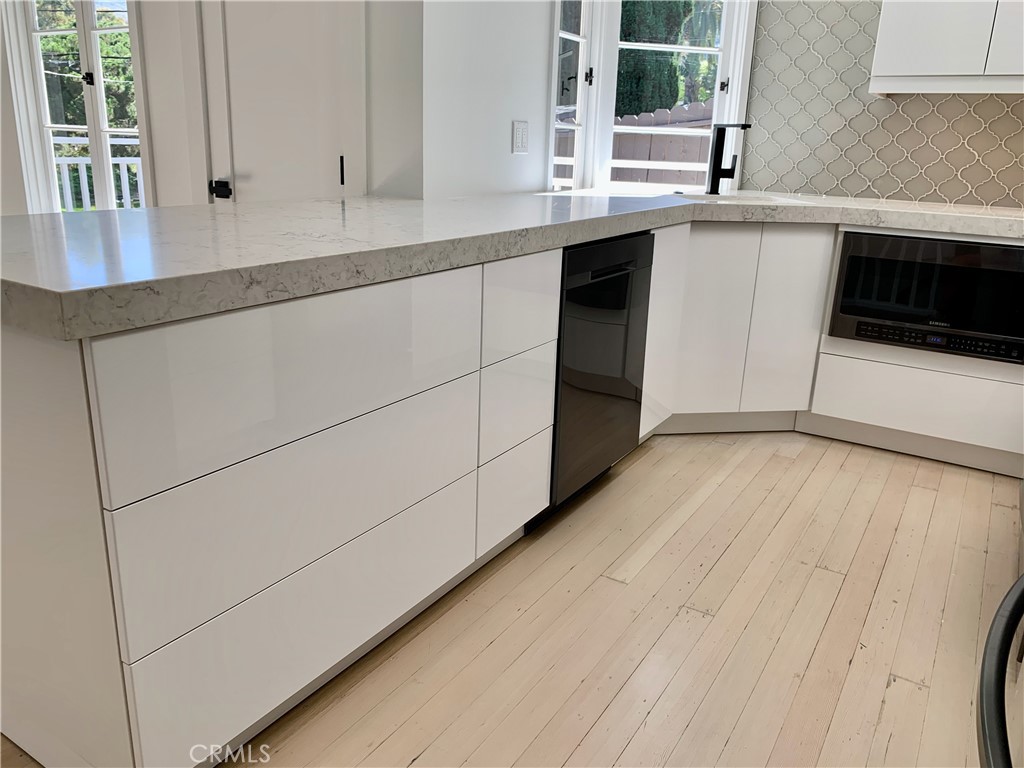 595 Saint Anns Drive