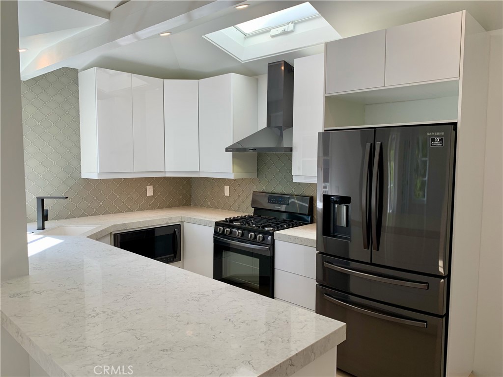 595 Saint Anns Drive