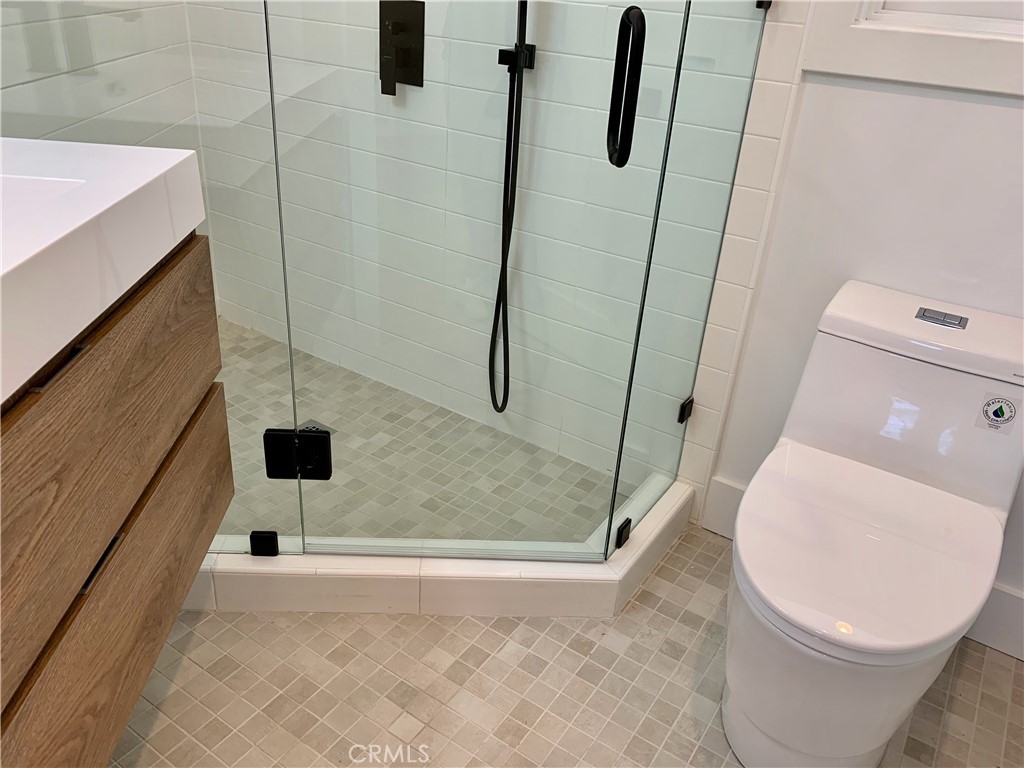 595 Saint Anns Drive