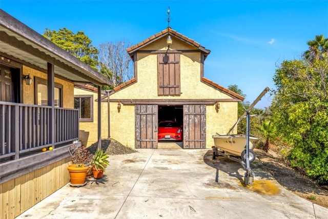 31301 Aguacate RD