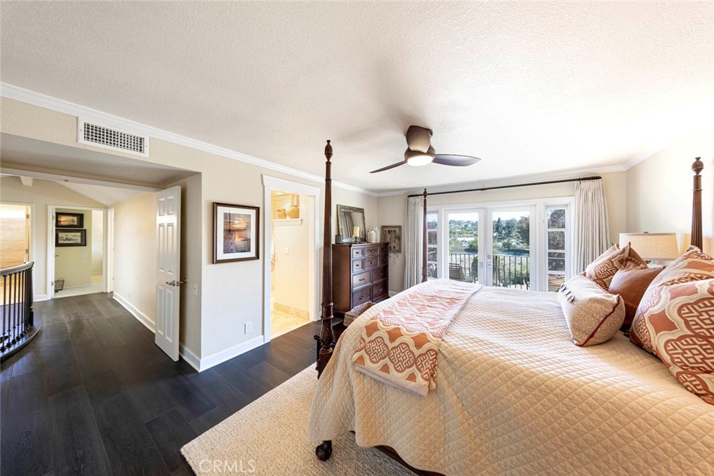 24256 Via Santa Clara