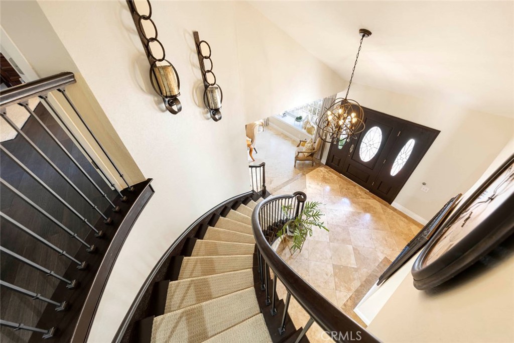 24256 Via Santa Clara