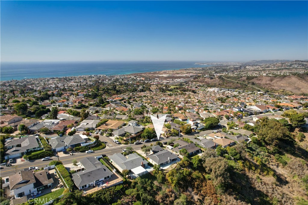 113 Avenida Salvador