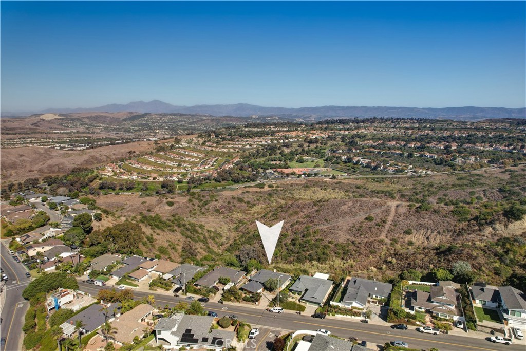 113 Avenida Salvador