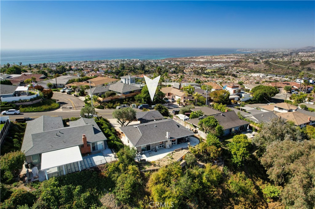 113 Avenida Salvador