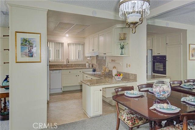815 Via Alhambra Unit: N