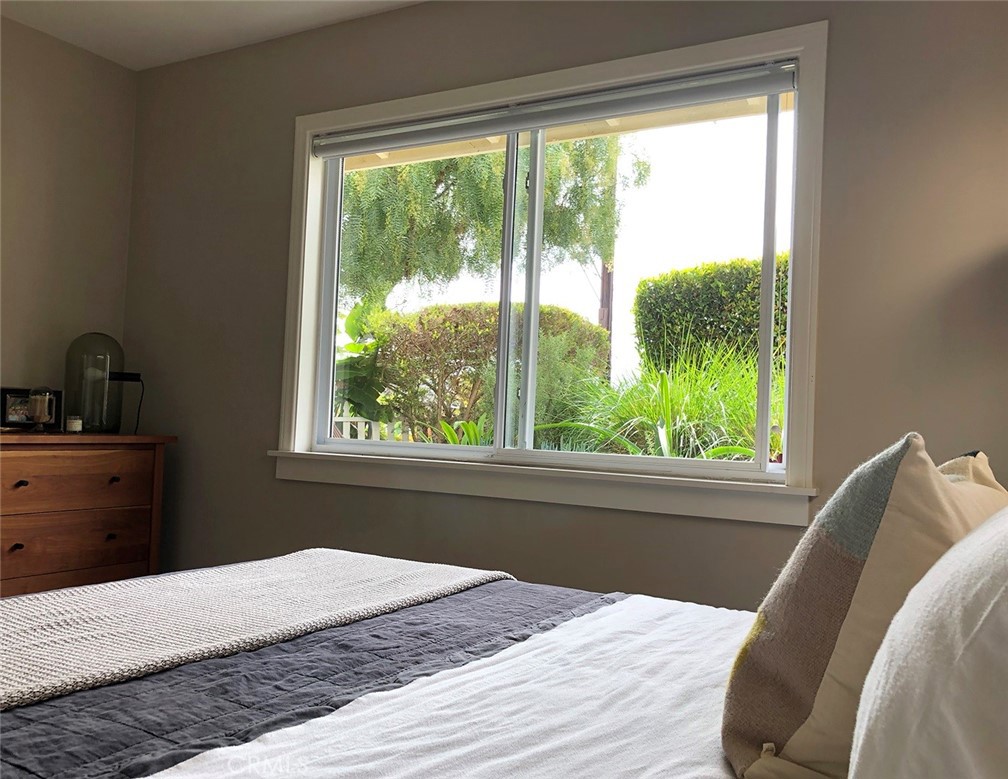 221 Grandview Street