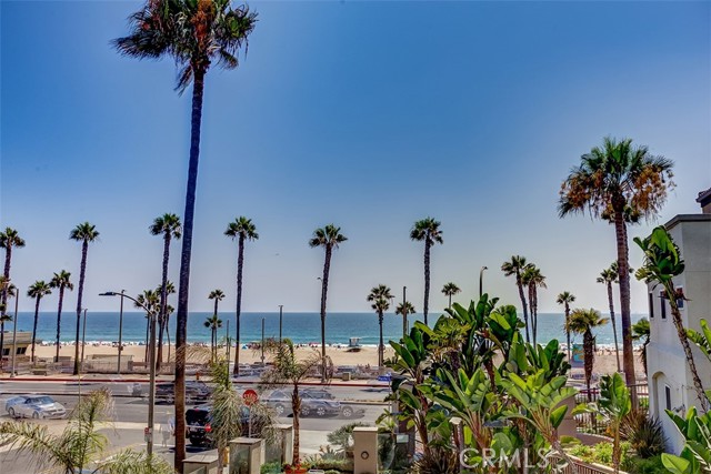 200 Pacific Coast HWY Unit: 226