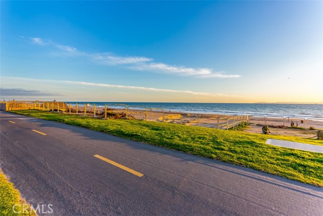 200 Pacific Coast HWY Unit: 226