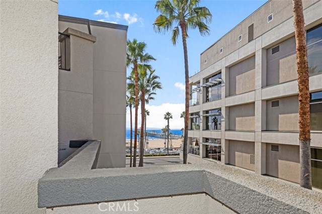 200 Pacific Coast HWY Unit: 226