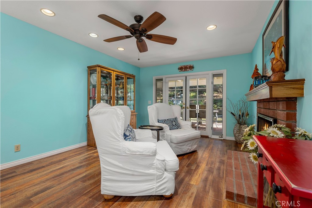 1874 Parkcrest Drive