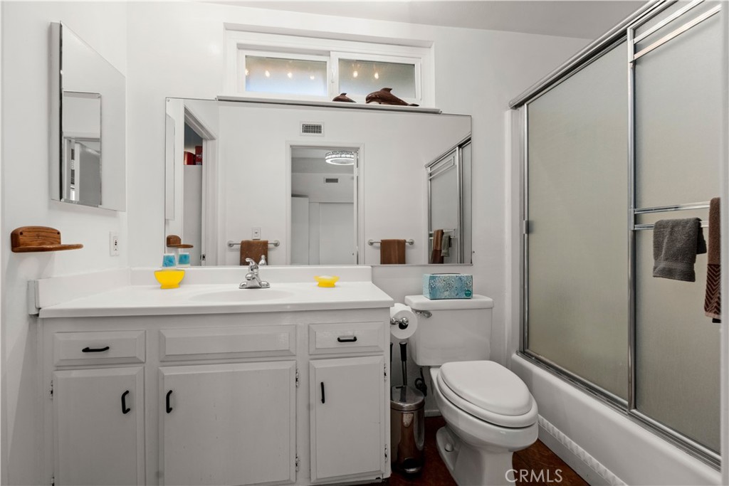 1874 Parkcrest Drive