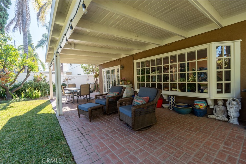 1874 Parkcrest Drive