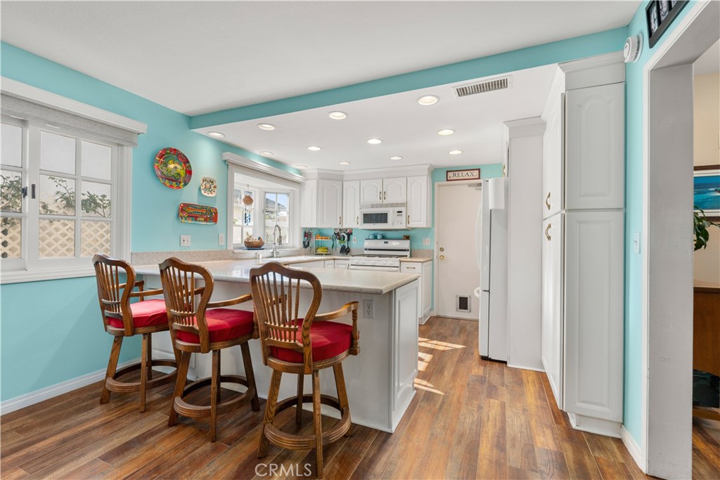 1874 Parkcrest Drive