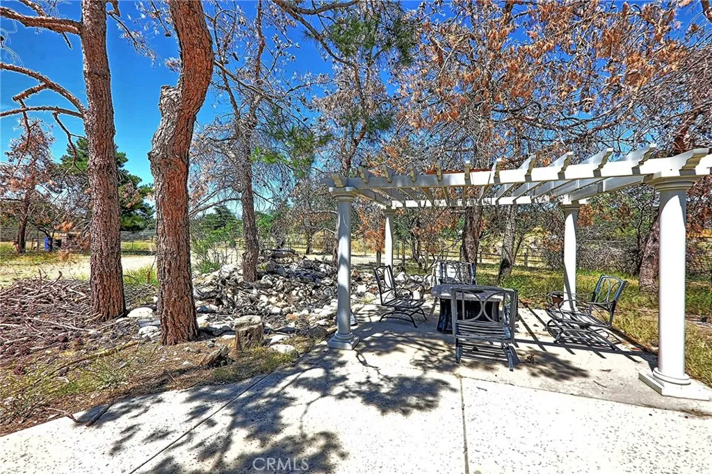 4924 Honeyhill Road