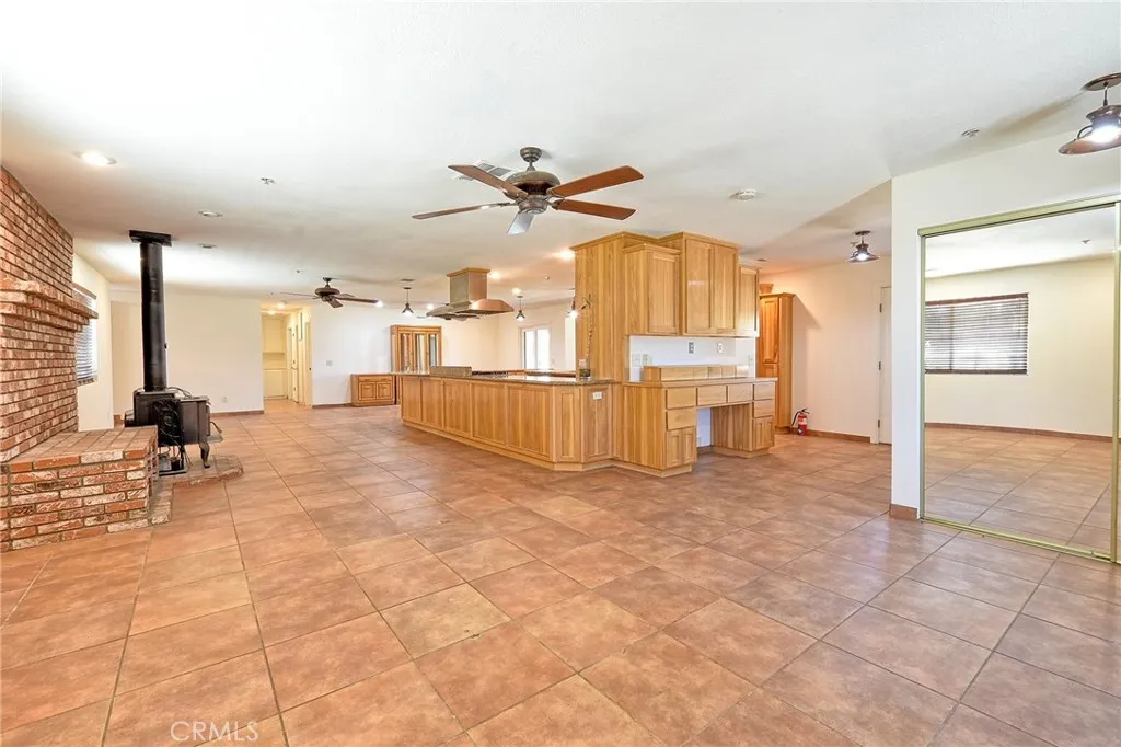 4924 Honeyhill Road