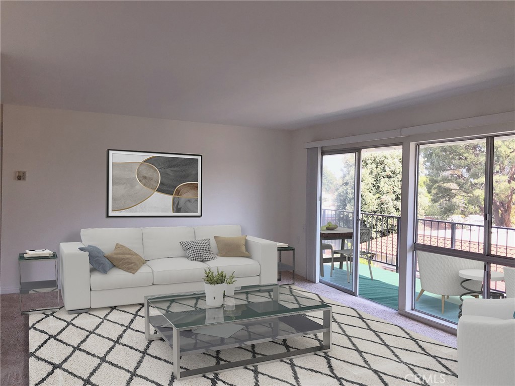 2193 Via Mariposa E N