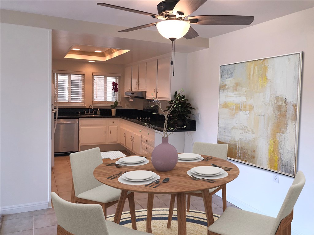 2193 Via Mariposa E N