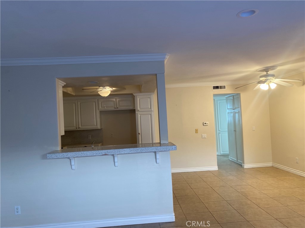 33941 SILVER LANTERN 3