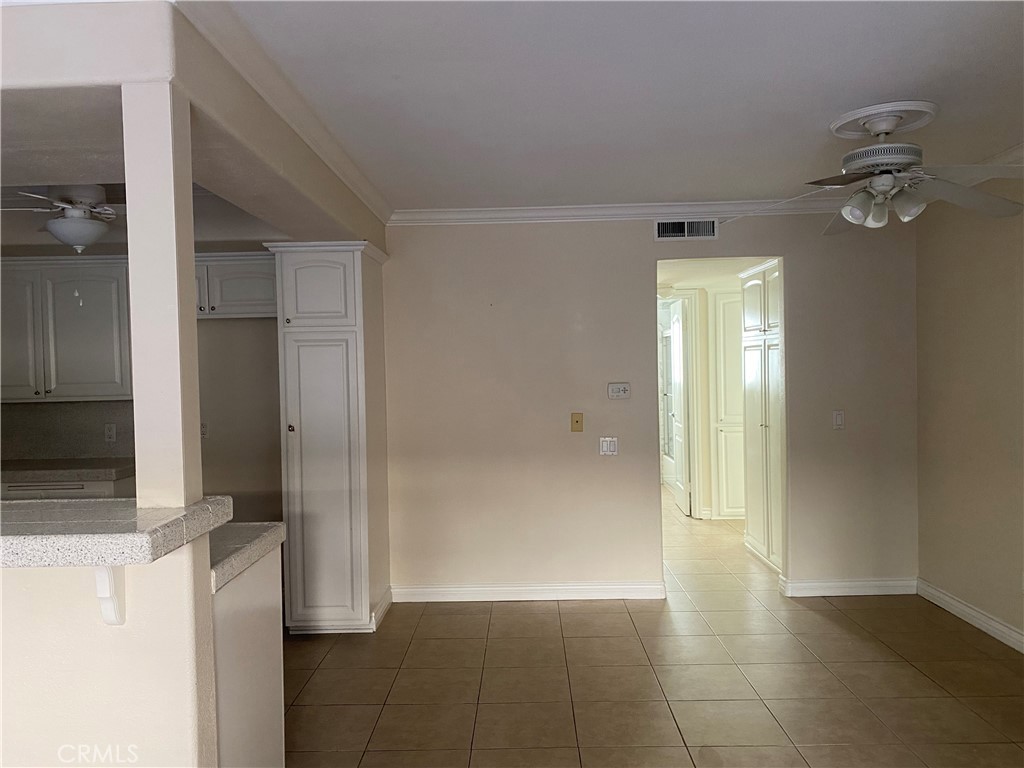 33941 SILVER LANTERN 3