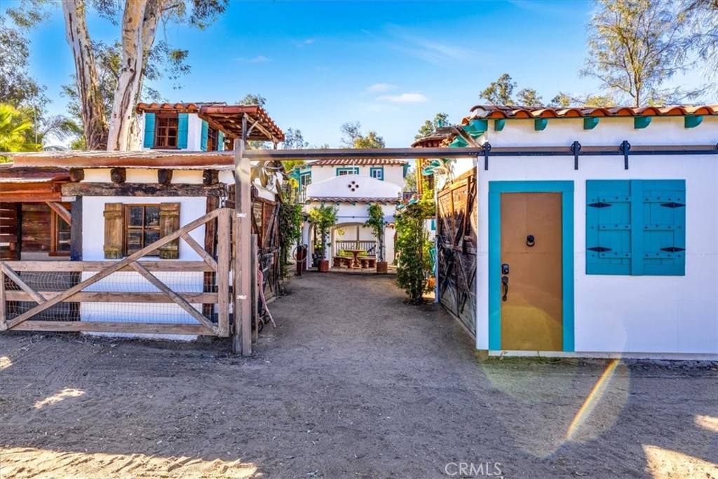 42350 Rockview Drive