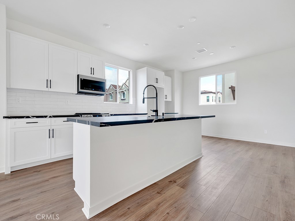 32071 Paseo Vibrante