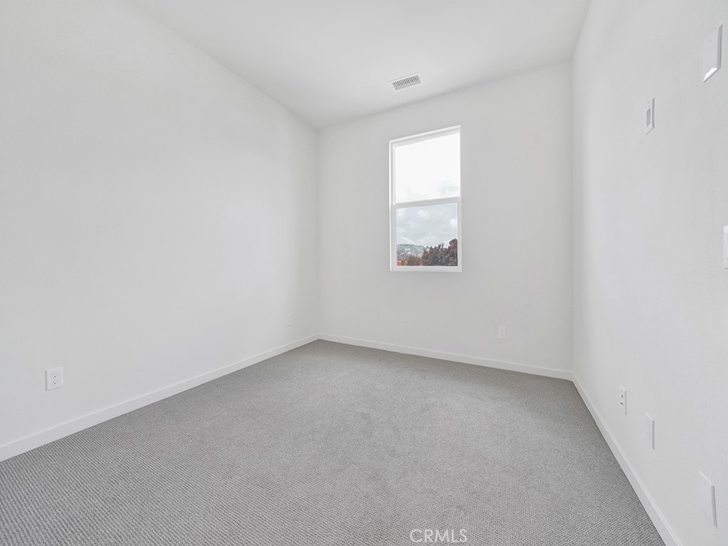 32071 Paseo Vibrante