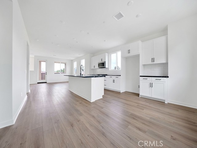 32071 Paseo Vibrante