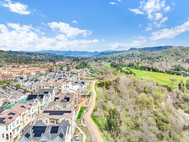 32071 Paseo Vibrante