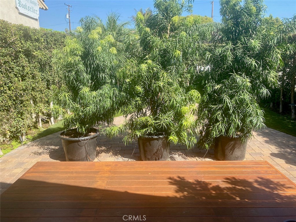 1451 Glenneyre Street