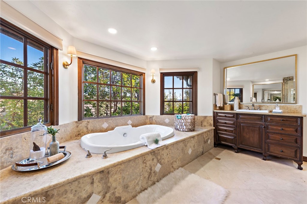 30821 Hunt Club Drive