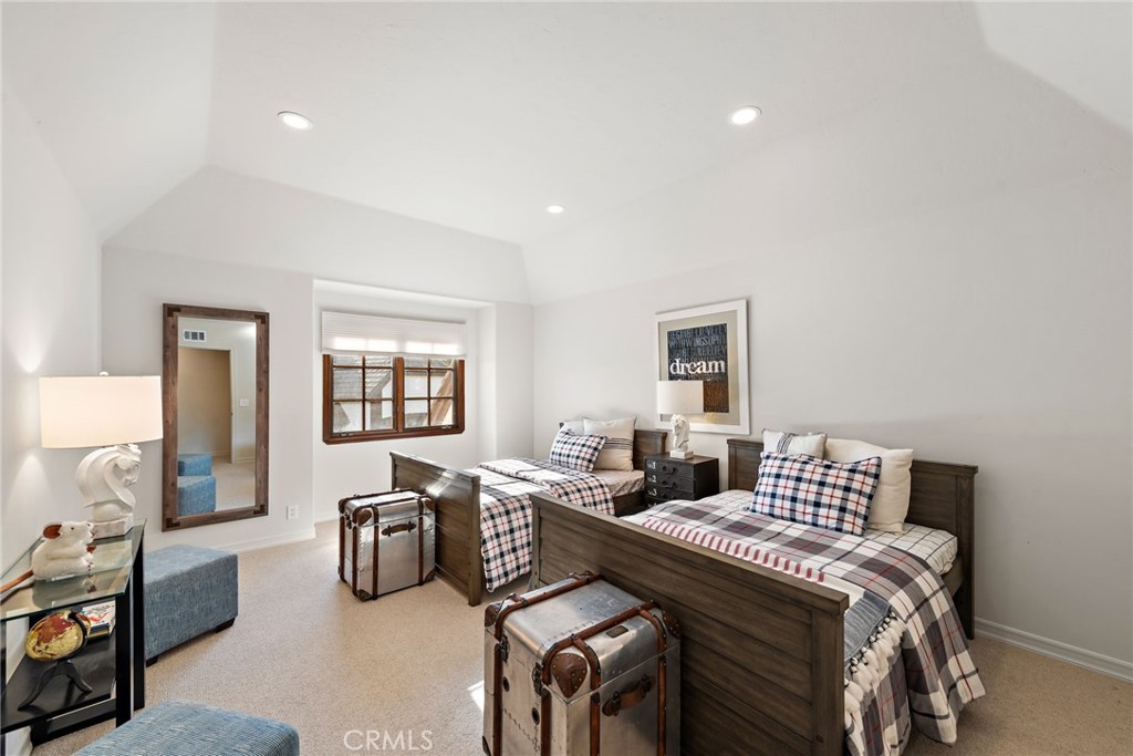 30821 Hunt Club Drive