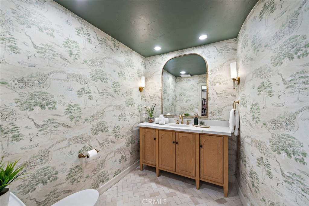 30821 Hunt Club Drive