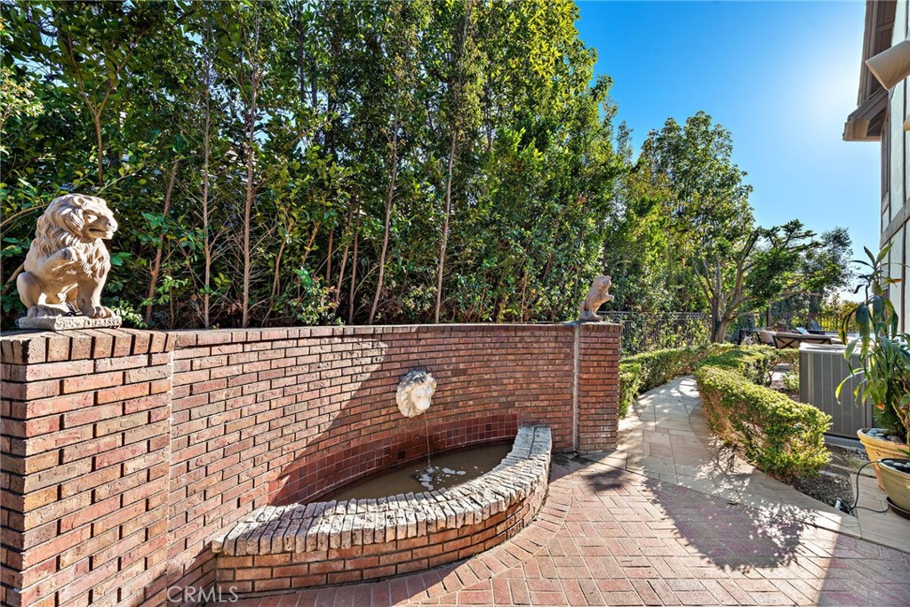 30821 Hunt Club Drive